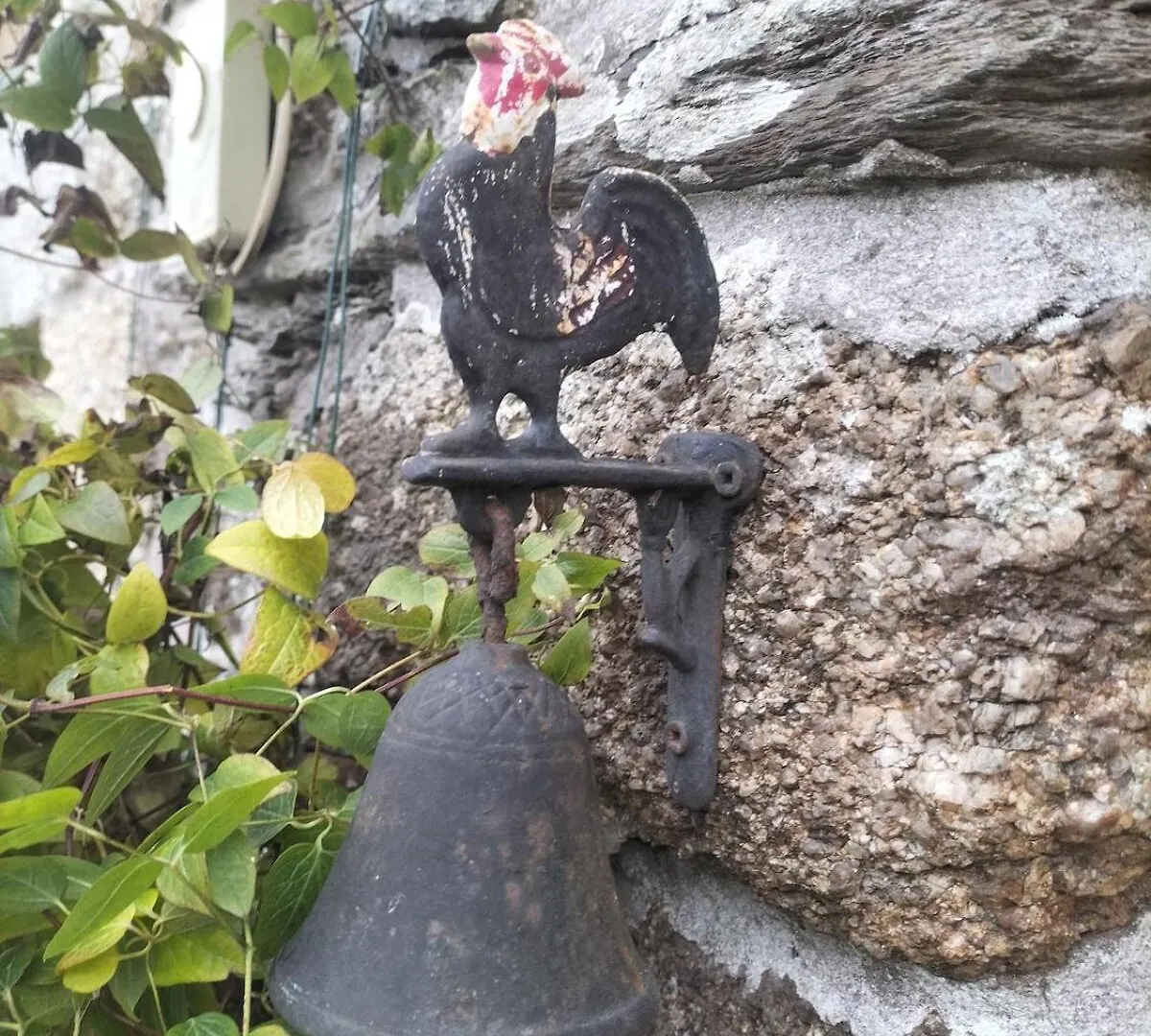 La Maison De Poupee Gite Cosy Monts D'Arree Bretagne Berrien 0*,  Fransa