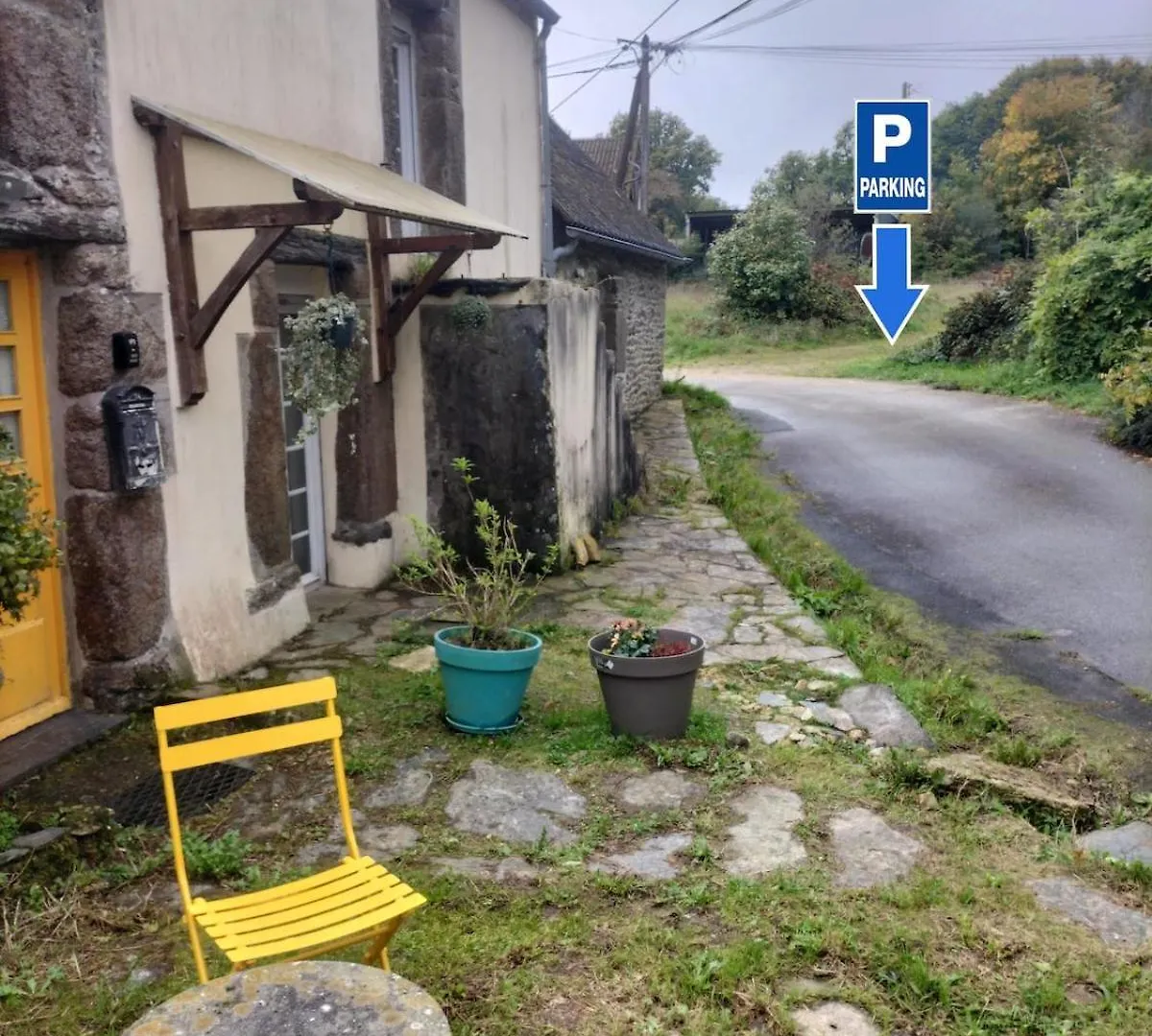 La Maison De Poupee Gite Cosy Monts D'Arree Bretagne Berrien