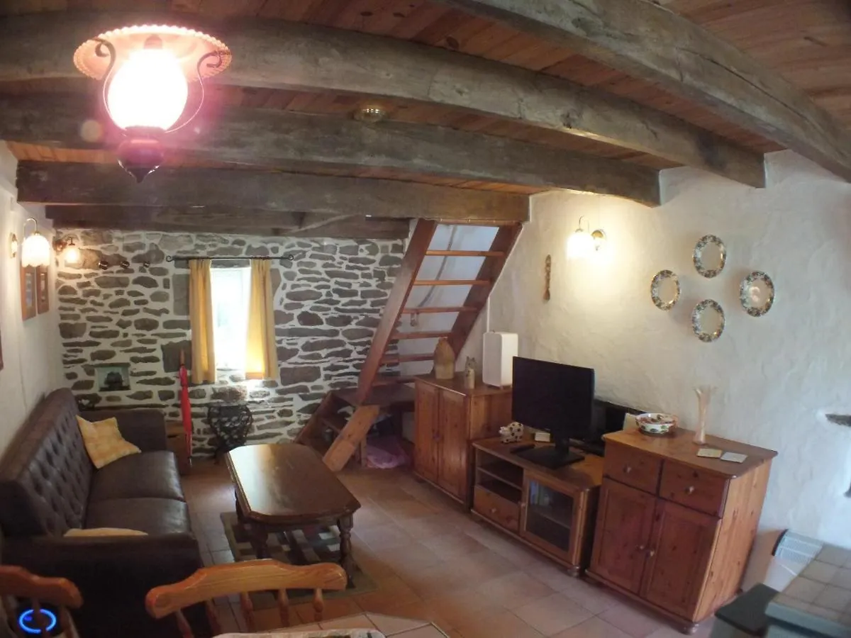 Holiday home La Maison De Poupee Berrien